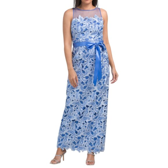 Adrianna Papell Dresses & Skirts - ADRIANNA PAPELL Peri Sleeveless Lace Gown